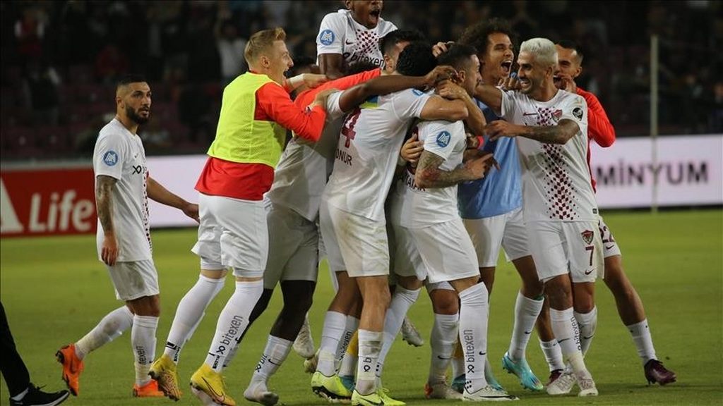 Hatayspor vs Besiktas 00h00 ngày 26/12